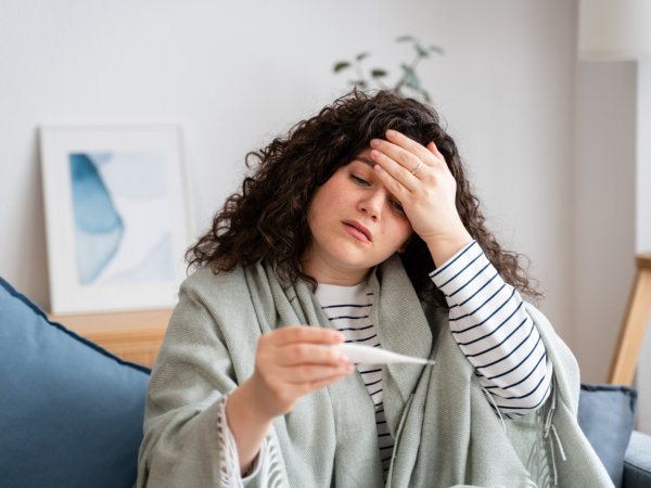 Fiebre en adultos: causas y cuándo acudir al médico